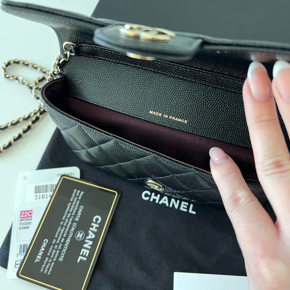 NWT Chanel Sunglasses Crossbody bag - Picture 5 of 6